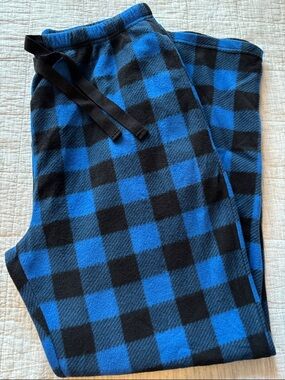 Men's Blue and Black Plaid Fleece Lounge Pants